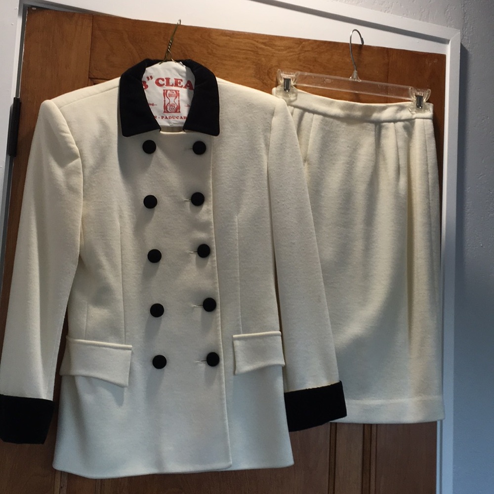 Vintage cream wool blend suit